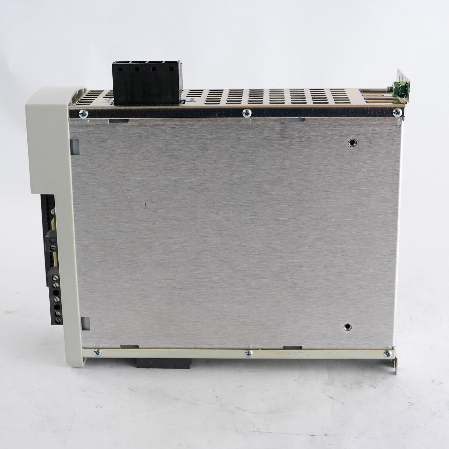Allen Bradley 2097-V33PR6 Ser A Kinetix 300 Series Servo Drive 2097V33PR6