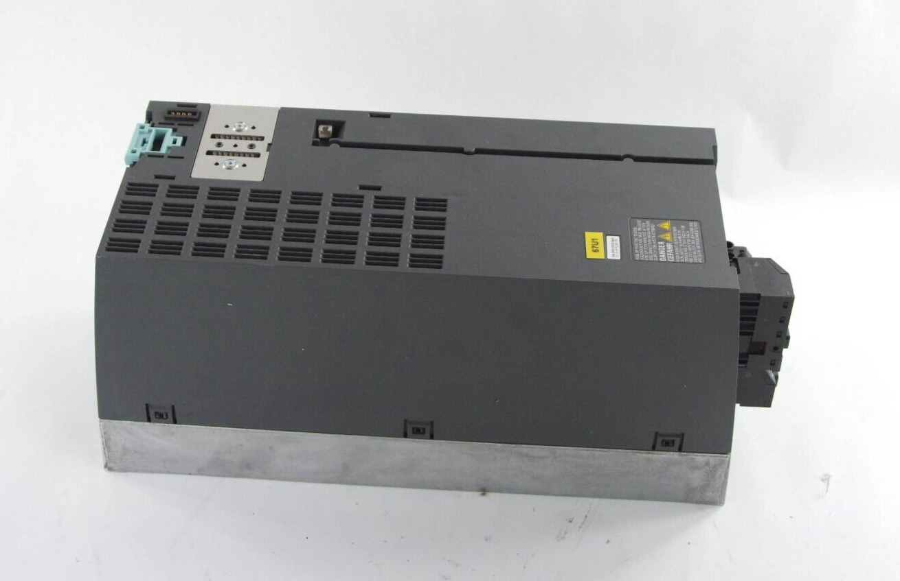 Siemens 6SL3210-1PE23-3AL0 / 6SL32101PE233AL0 Sinamics Power Module PM240-2