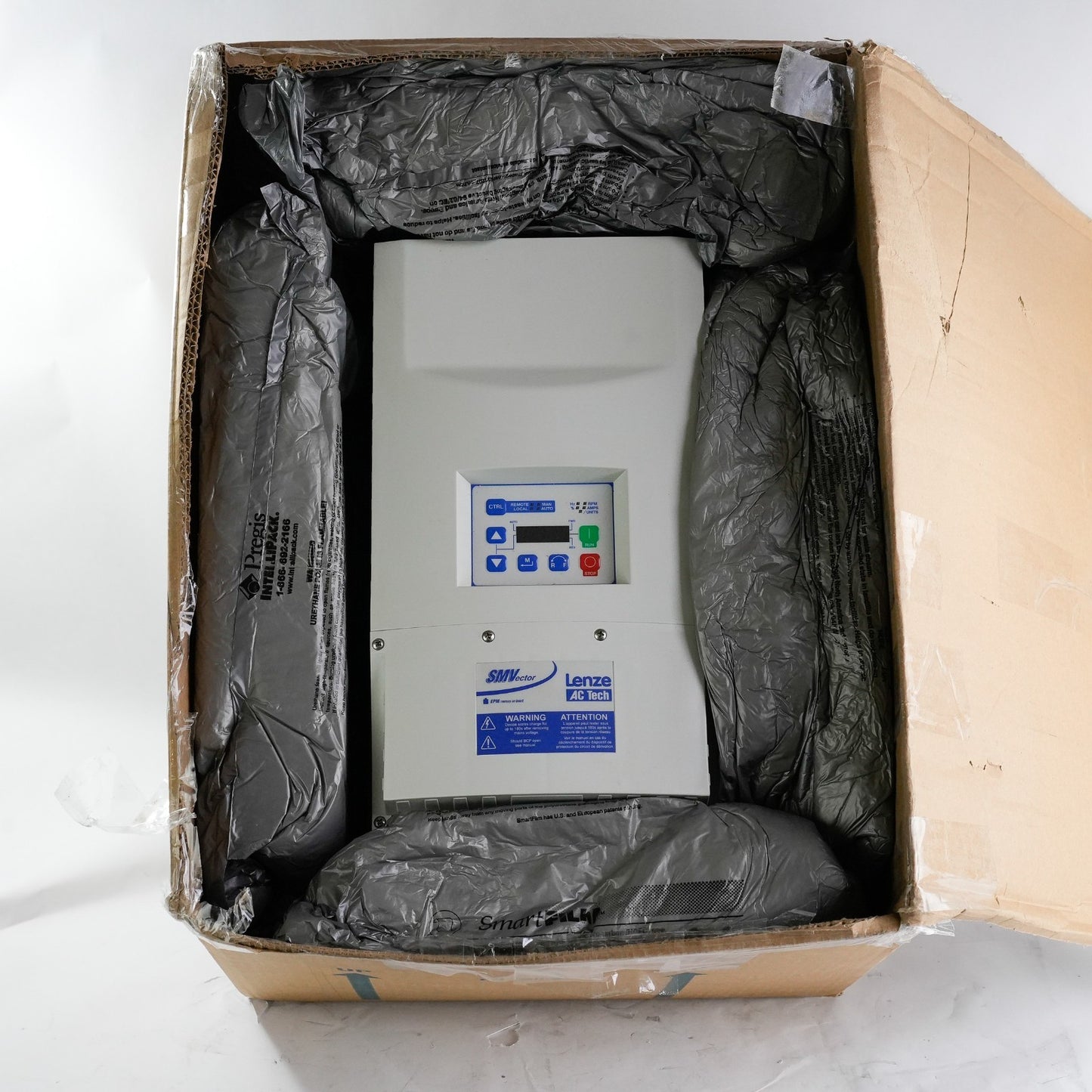 Lenze AC Tech ESV153N04TXD / ESV153N04TXDXX1D42 Inverter 3/PE AC 480V 20hp Drive