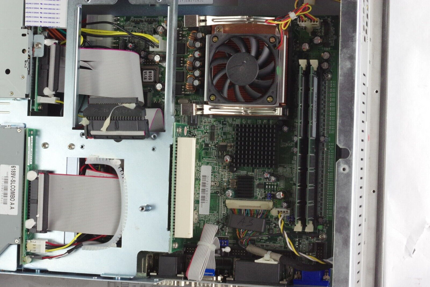 Allen Bradley 6181P-17NP2KH /B Rev Z VersaView 1700P Industrial PC - For Parts