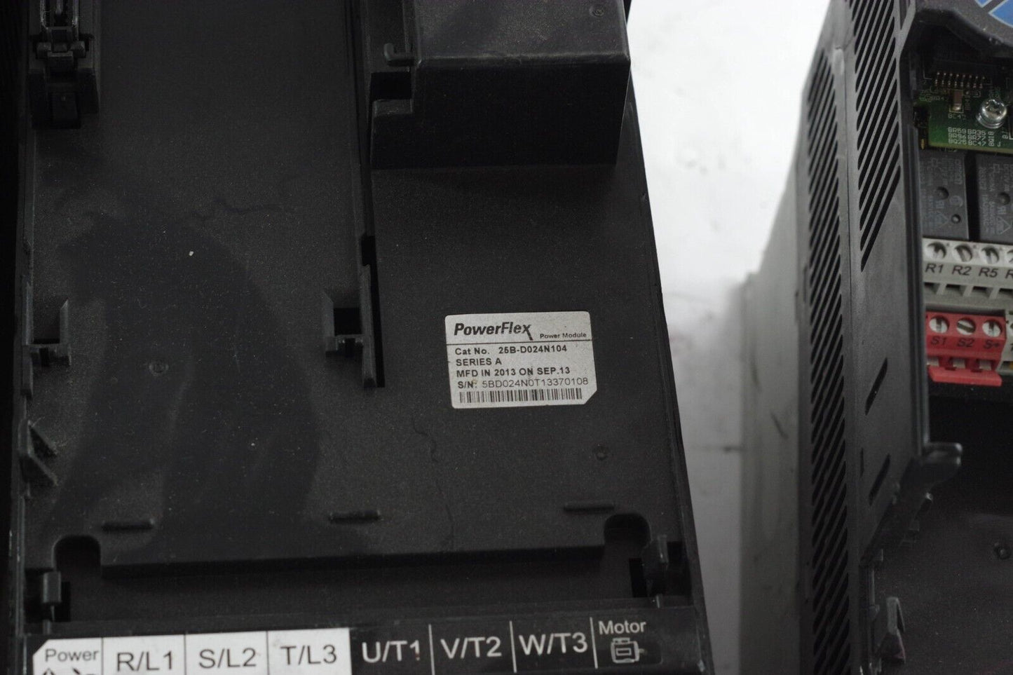 Allen Bradley Powerflex 525 25B-D024N104 15HP Drive 480V - For Parts Or Repair