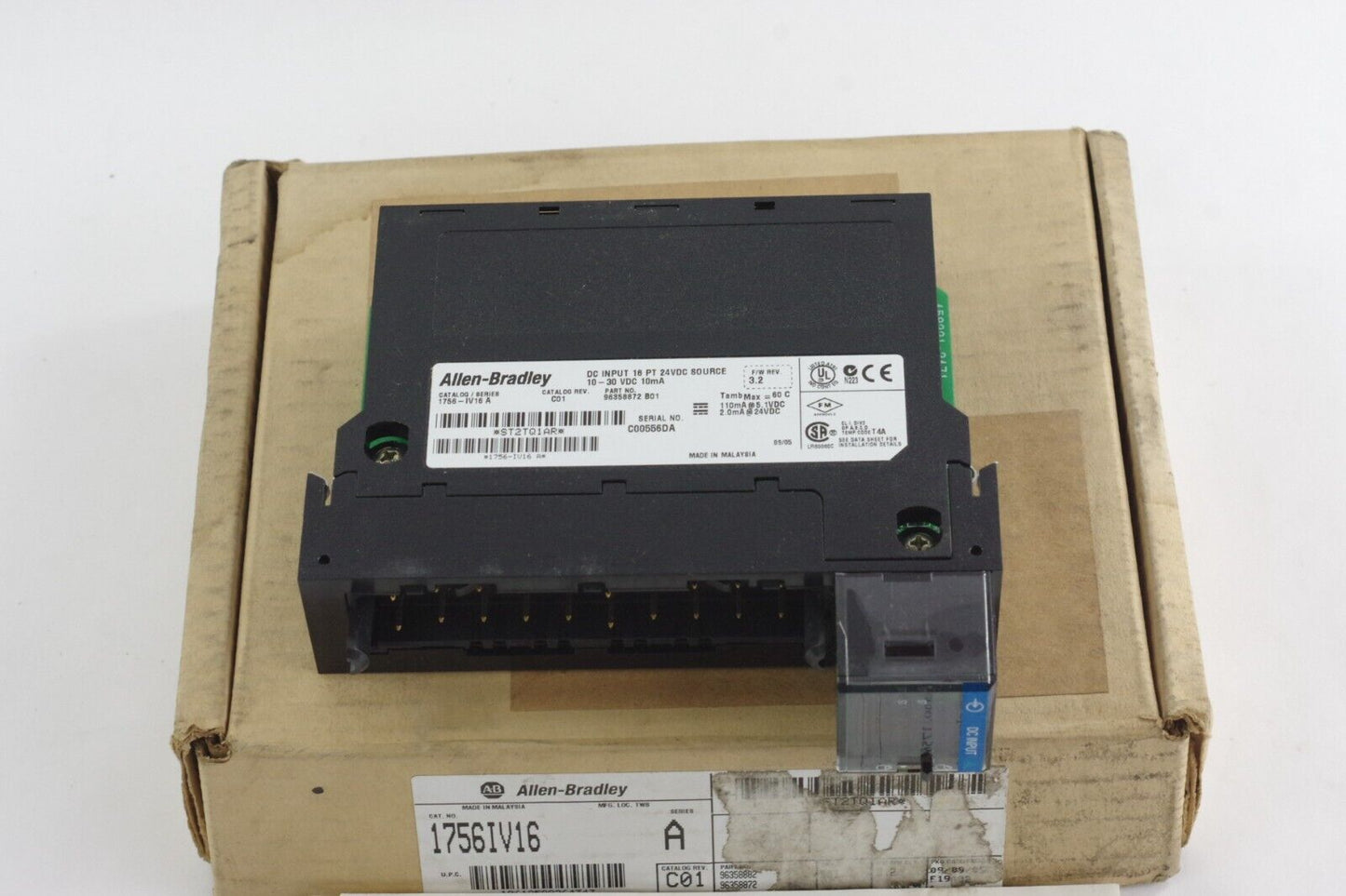 Allen Bradley 1756-IV16 Ser A C01 F/W Rev 3.2 16Point DC Input Module - Open Box