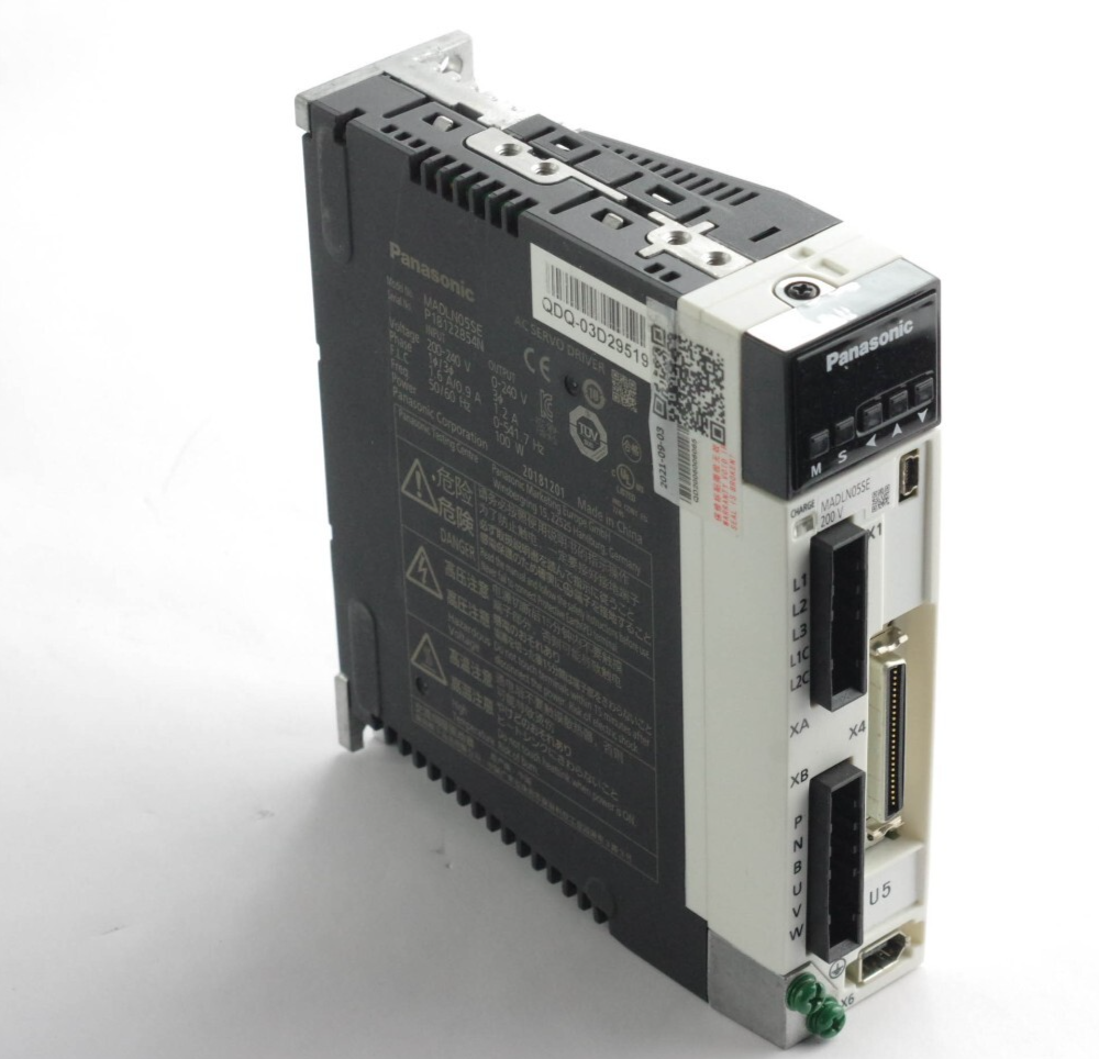 Panasonic MADLN05SE AC Servo Driver 200-240V
