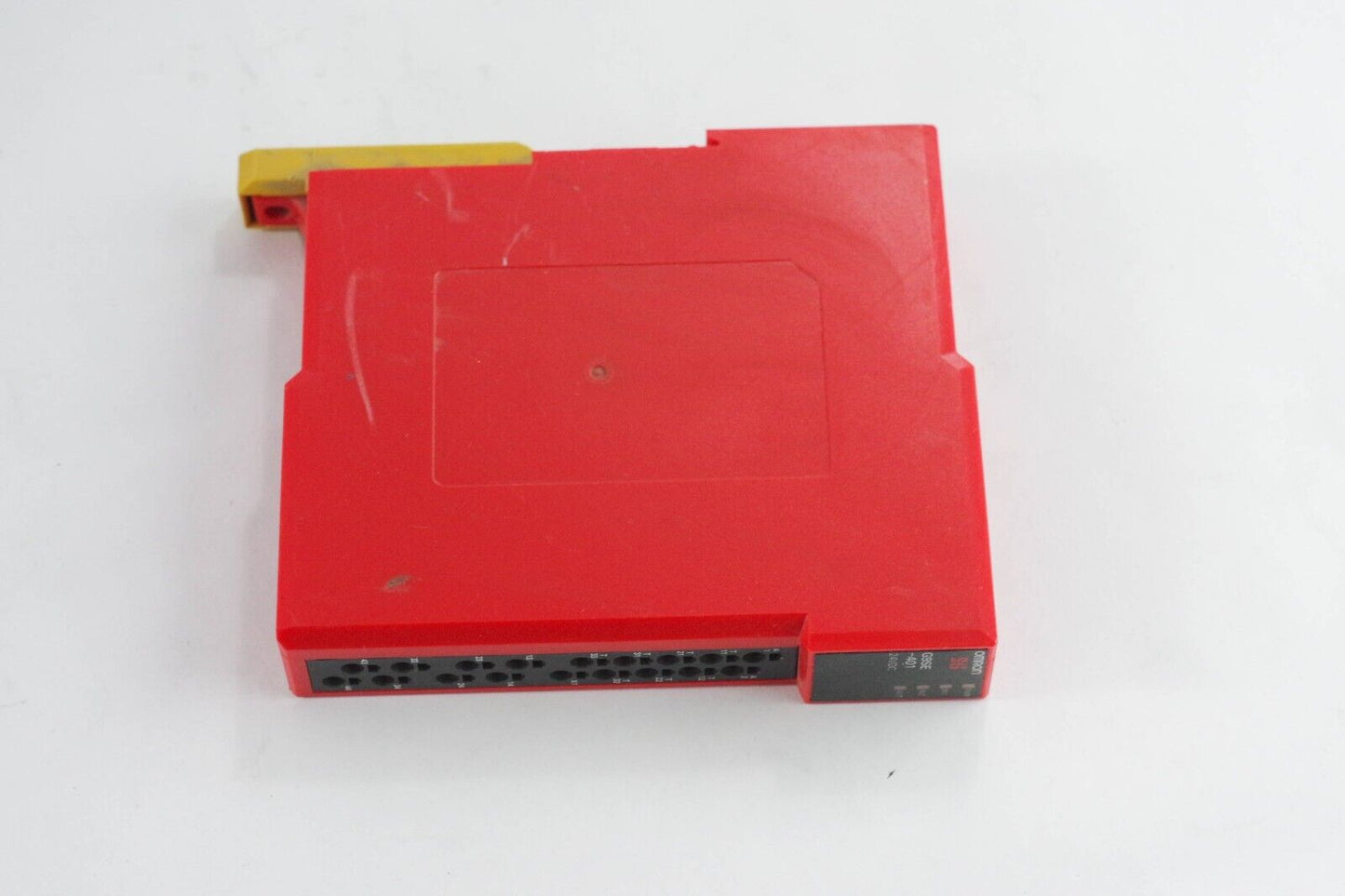 New Omron G9SE-401 Safety Relay G9SE401 / G9 SE-401