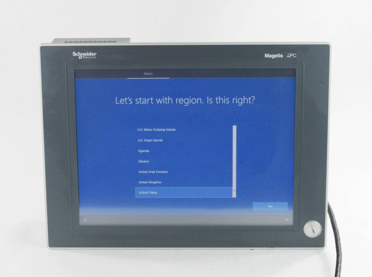Schneider Magelis IPC HMIPCCP170 / HMIPCCP170BA35T04N00 PC Computer +HMI Display