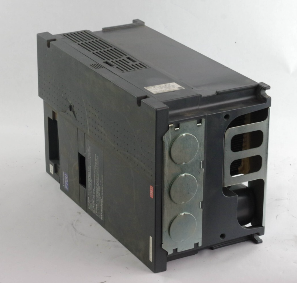 Mitsubishi FR-F740-00620-NA VFD Inverter AC Drive - For Parts