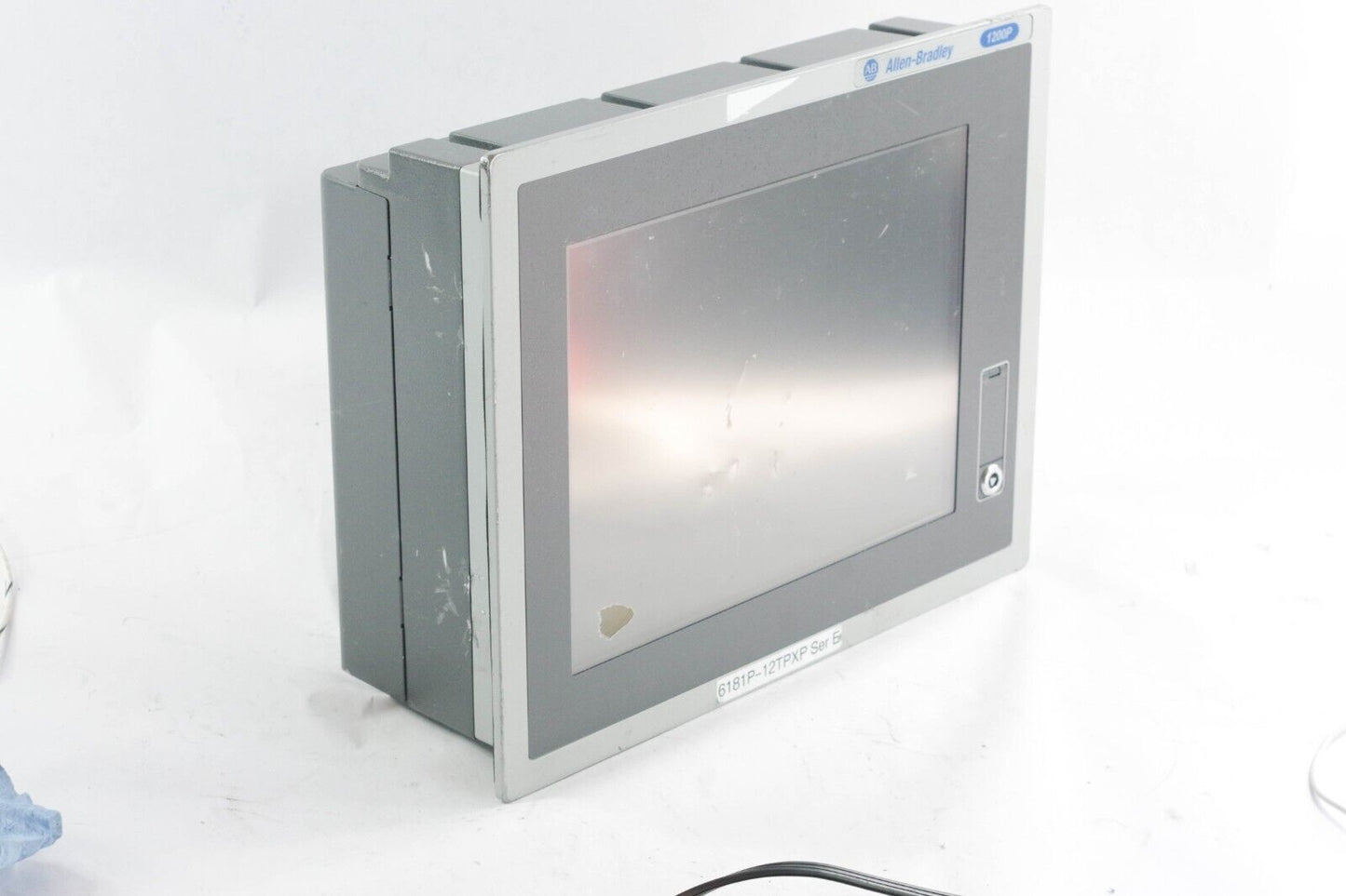 Allen Bradley 1200P 6181P-12TPXP Ser E VersaView 1200P PC - (Bad Touch Screen)