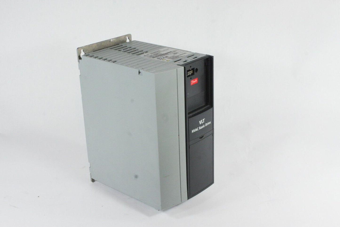 DANFOSS VLT HVAC BASIC Drive FC-101p3k7T6E20H 134F0217 5hp FC-101 3.7 KW / 5.0