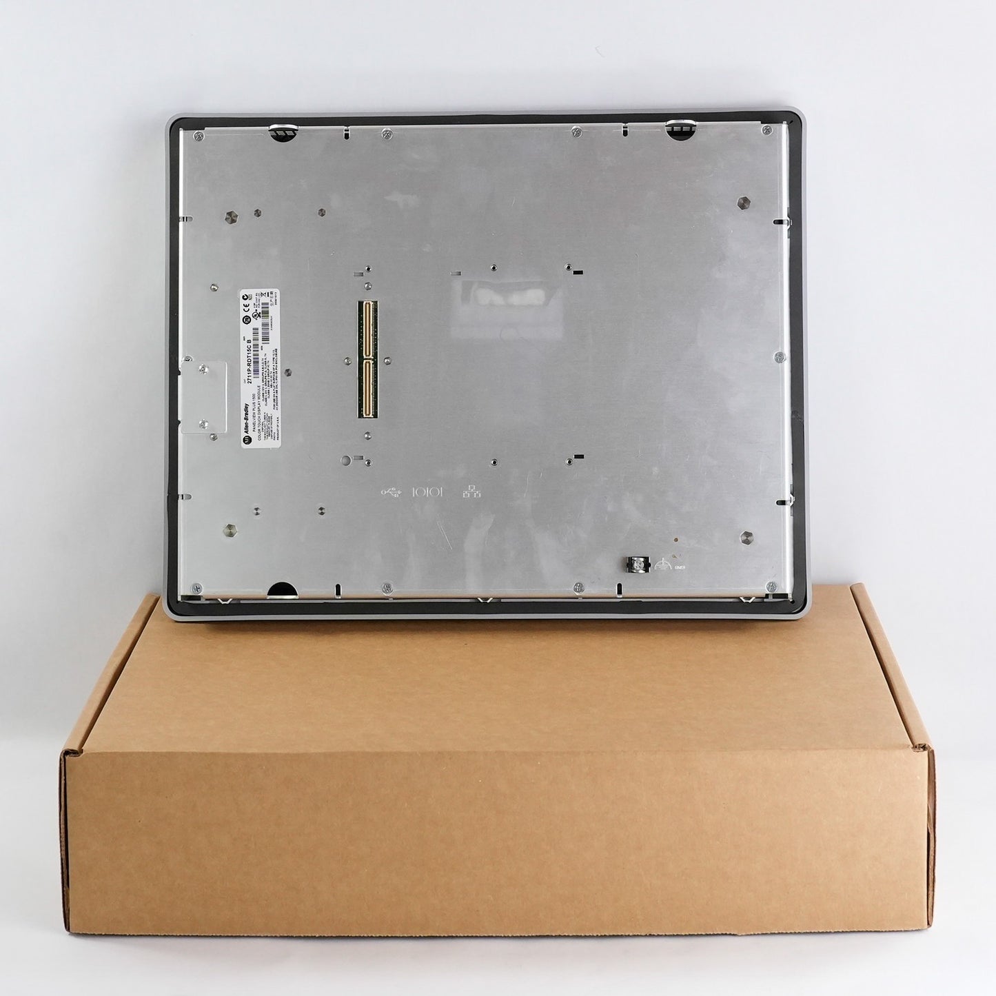 Allen Bradley 2711P-RDT15C B PanelView Plus 1500 Touchscreen Display - Excellent