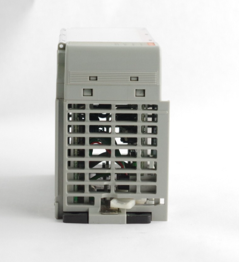 Allen Bradley 1769-OA16 /A Compact I/O Output Module F/W 3.1 - Open Box