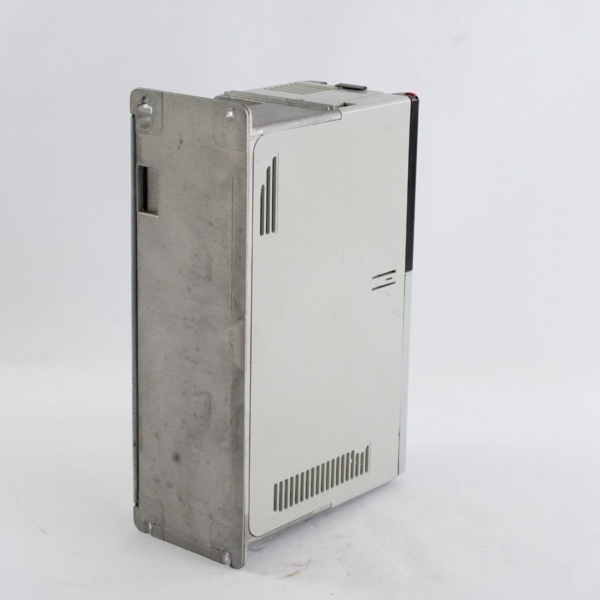 Allen Bradley 20BD8P0A0AYNANC0 /B PowerFlex 700 480V 5hp AC Drive - Refurbished