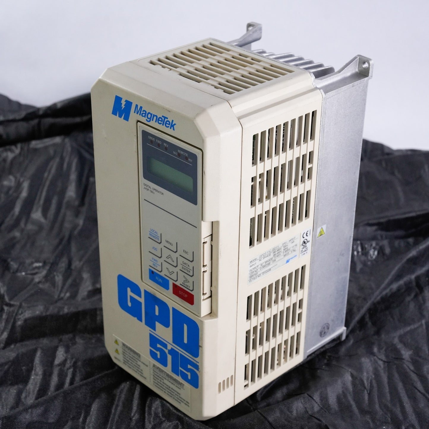 Magnetek GPD515C-B011 44P01F 3 Phase AC Drive GPD515CB011 480VAC
