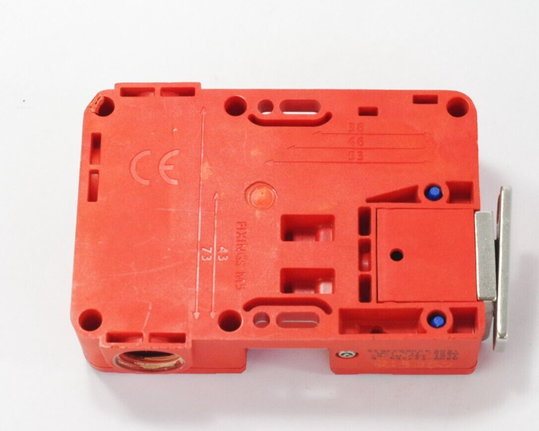 Allen Bradley TLS1-GD2 Guard Master Safety Interlock Switch