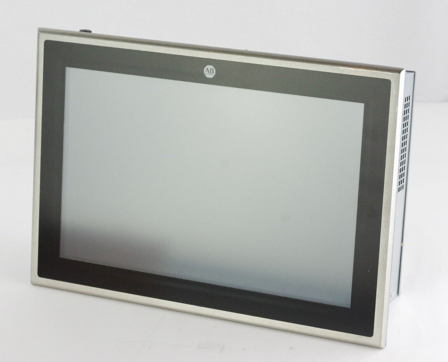 Allen Bradley VersaView 6300P-121JXPSWDNA-5CBAW19NDNBNN-NN1S Ser A Fanless PC