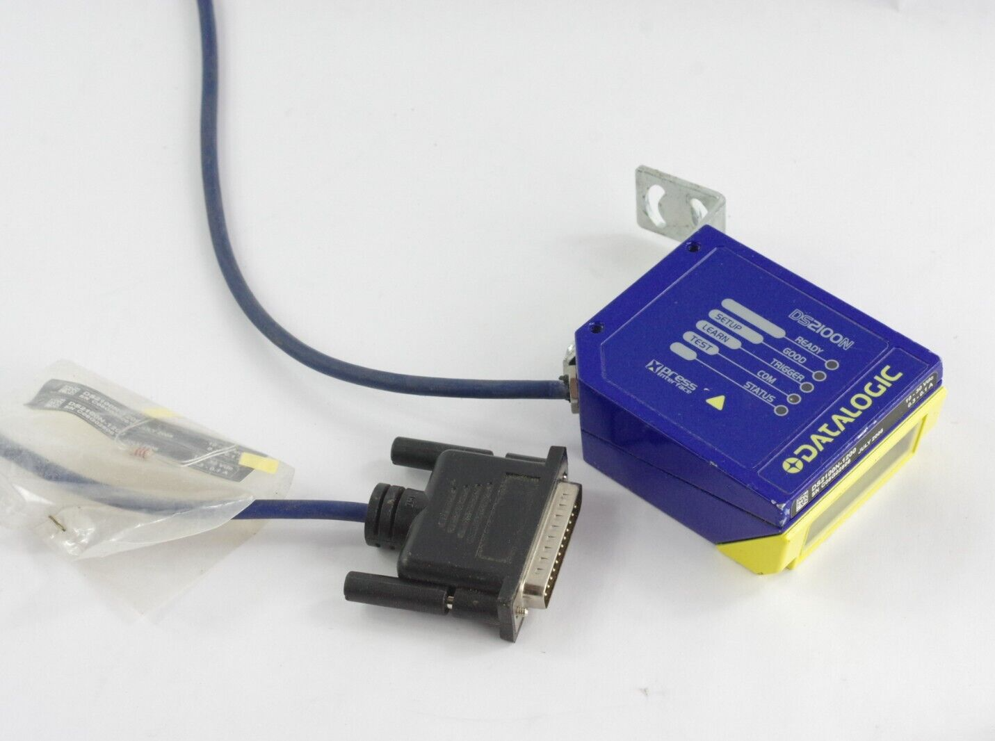 Datalogic DS2100-1200 Short Range Industrial Barcode Reader / Sensor