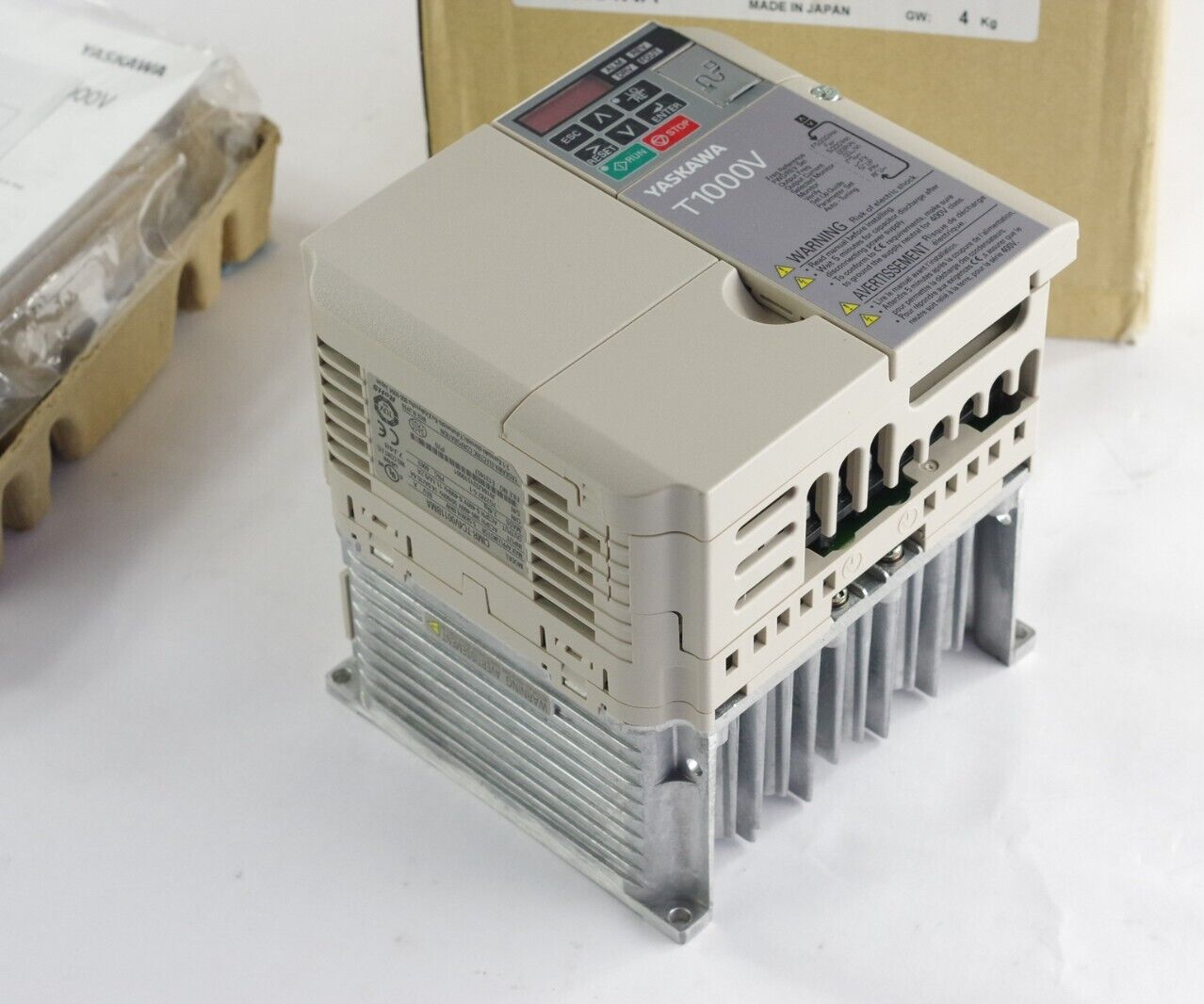 Yaskawa CIMR-TC4V0011BMA REV A AC Drive 3-Phase 380-480V 5.5kW/4.0kW