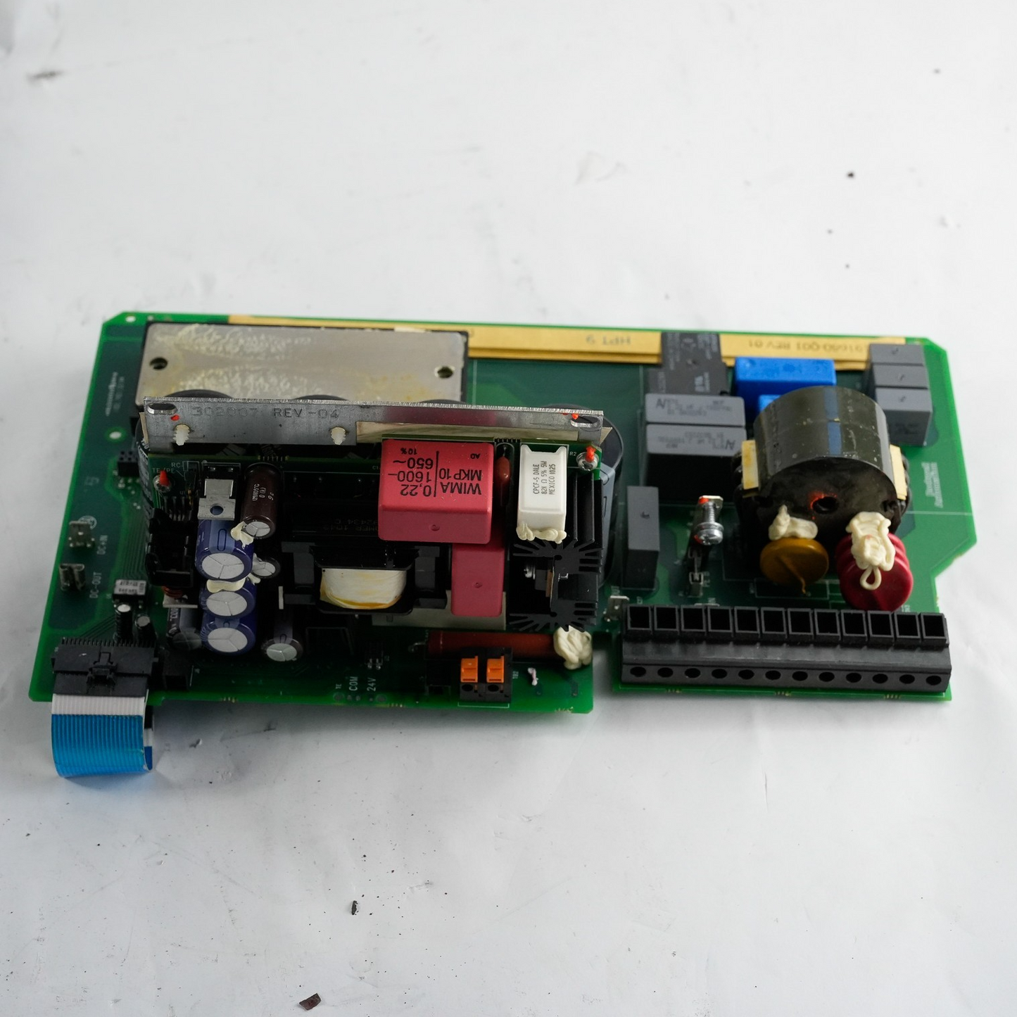 Allen Bradley 191680-Q01 PowerFlex 700 Series Inverter 3-Ph Motor Control V/Hz