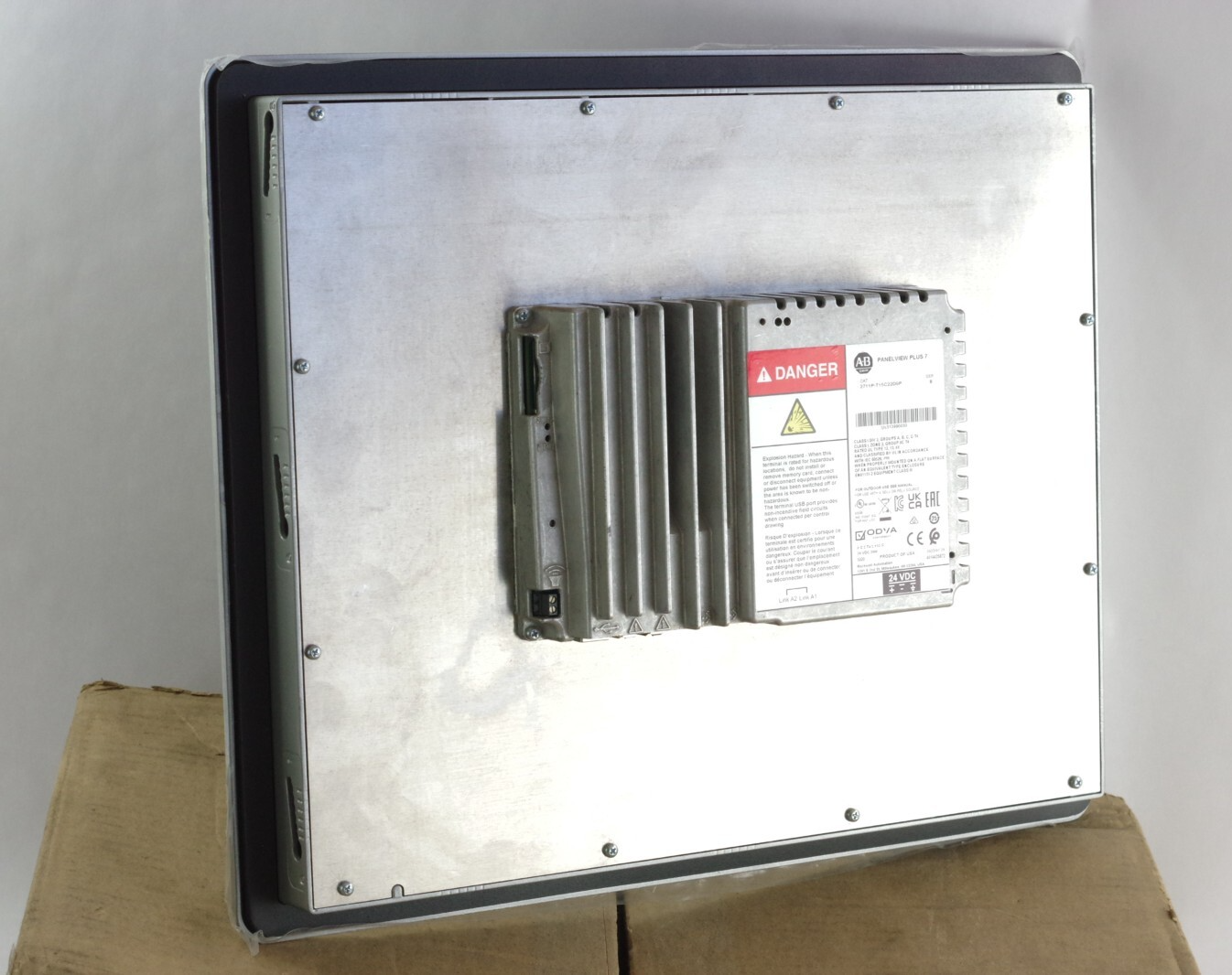 Allen Bradley 2711P-T15C22D9P /B PanelView Plus 7 Color Touch Terminal Open Box