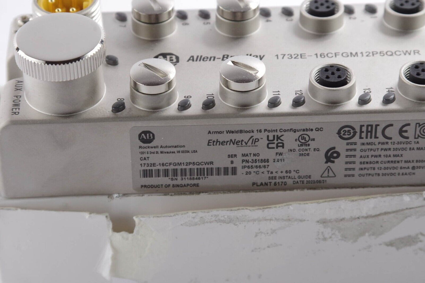 Allen Bradley 1732E-16CFGM12P5QCWR / 1732E16CFGM12P5QCWR Ser B - 16 IO Points