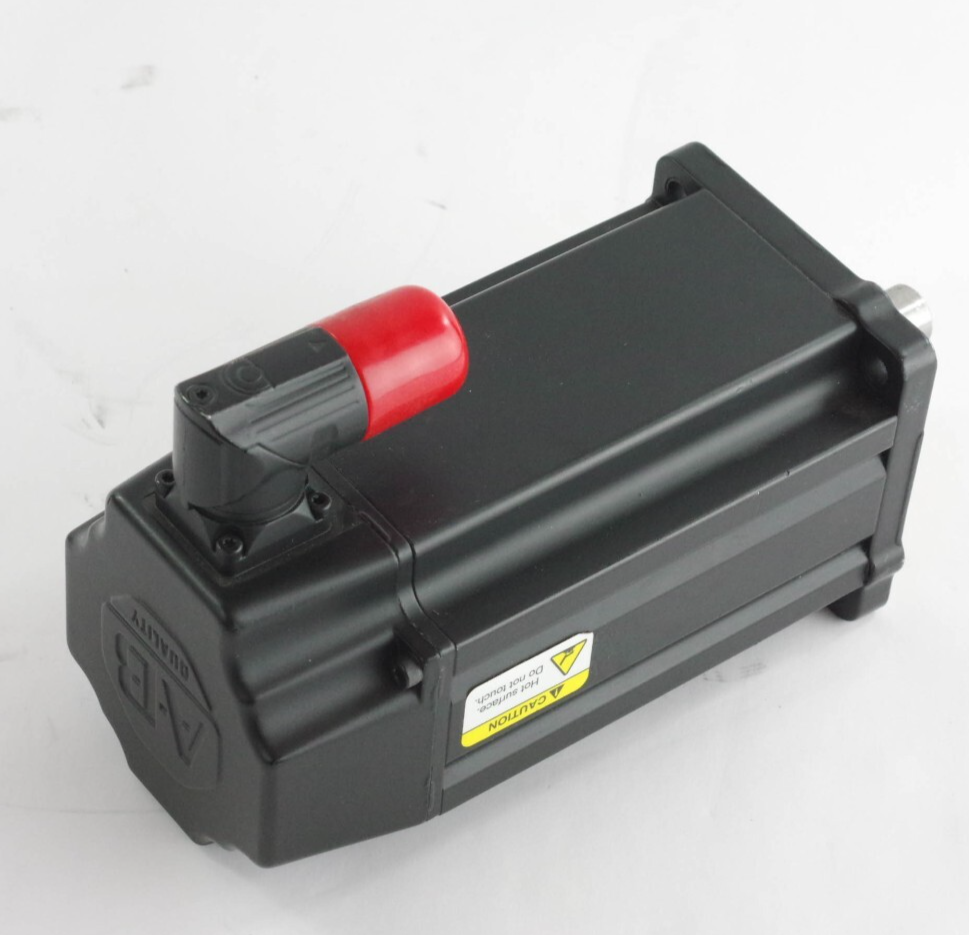 Allen Bradley VPL-B1003C-PK12AA /A 3-Phase Kinetix AC Servo Motor - Without Box