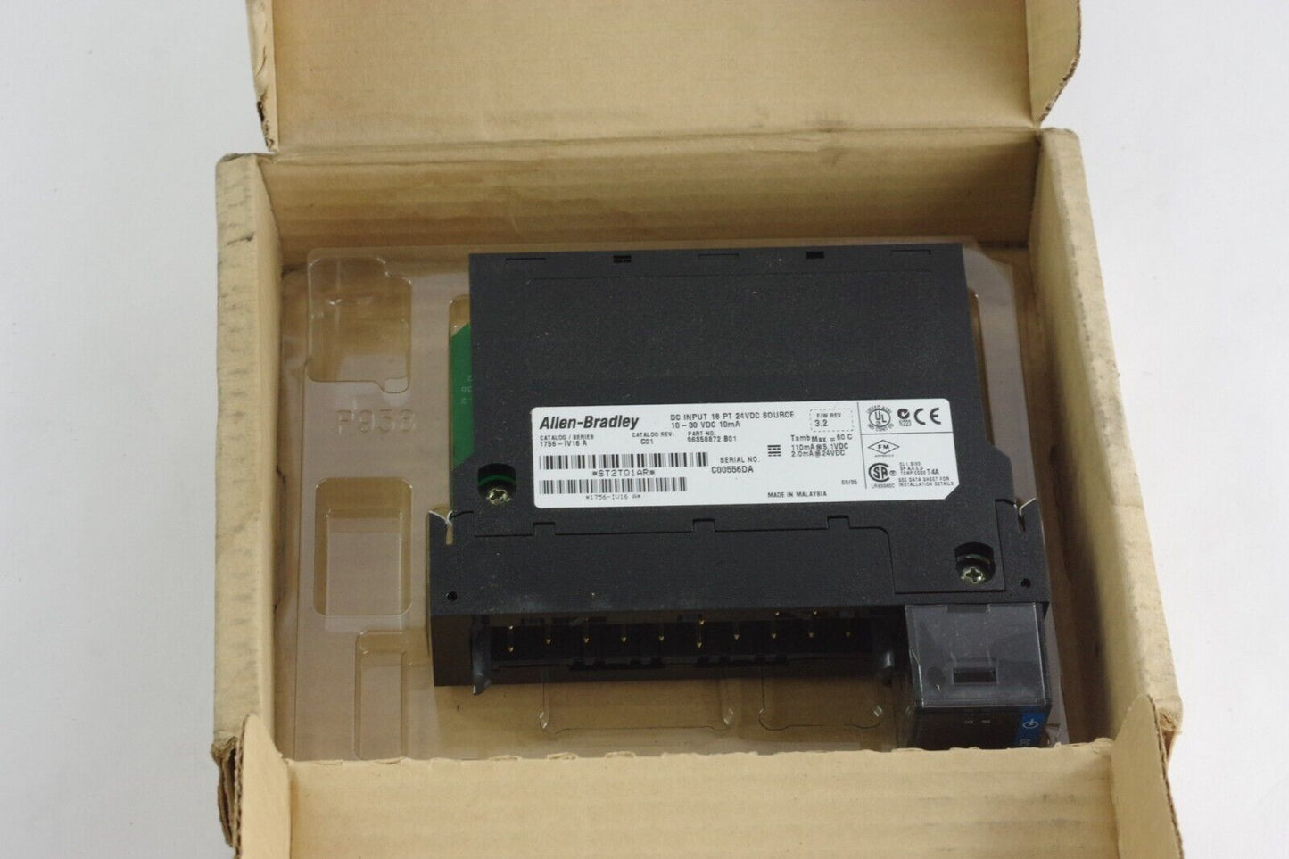 Allen Bradley 1756-IV16 Ser A C01 F/W Rev 3.2 16Point DC Input Module - Open Box