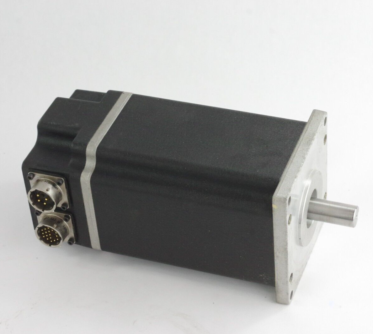 Allen Bradley N-4220-2-H00AA Ser B Servomotor 193530