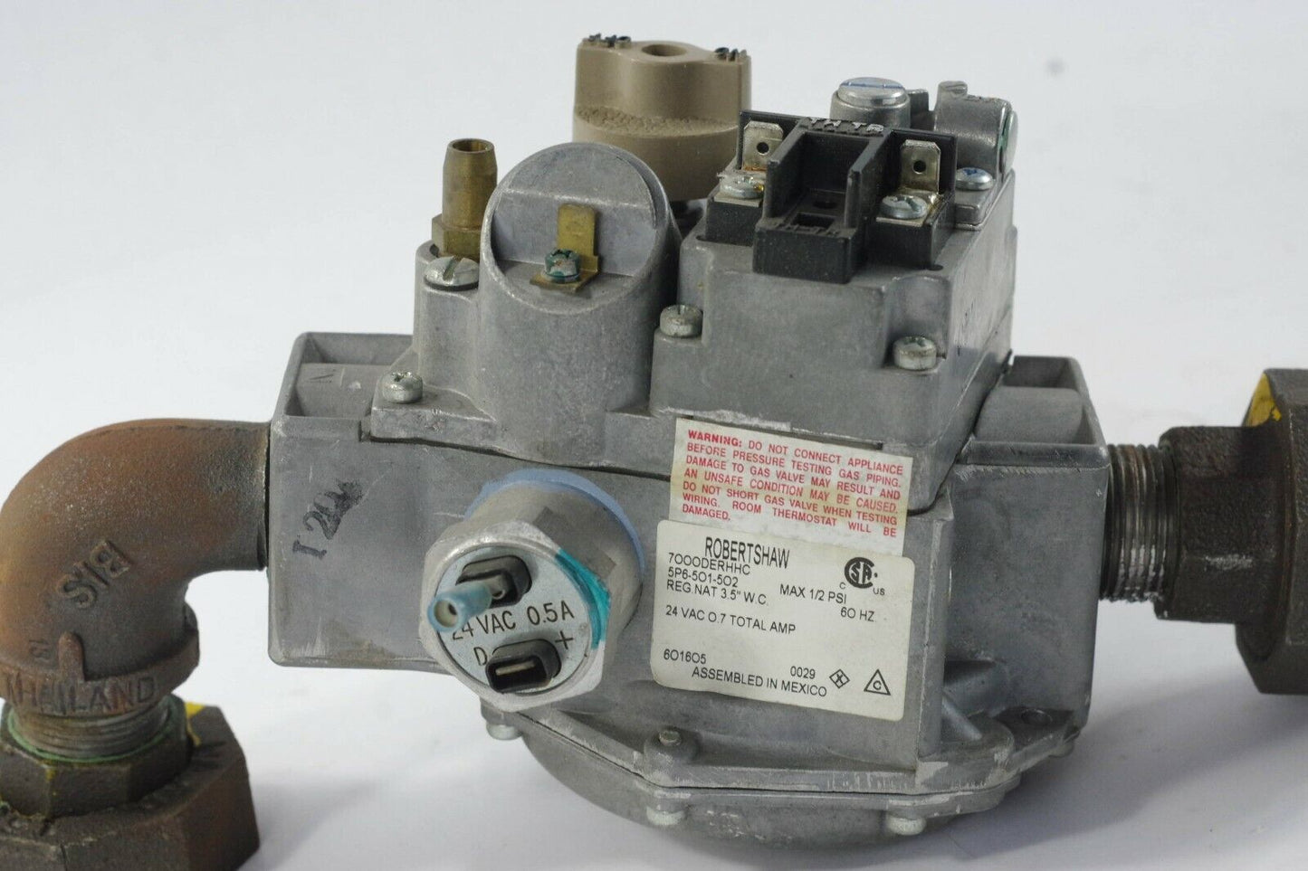 Robertshaw 5P6-5O1-5O2 7000DERHHC Natural Gas Valve NEMA 24VAC 700-059