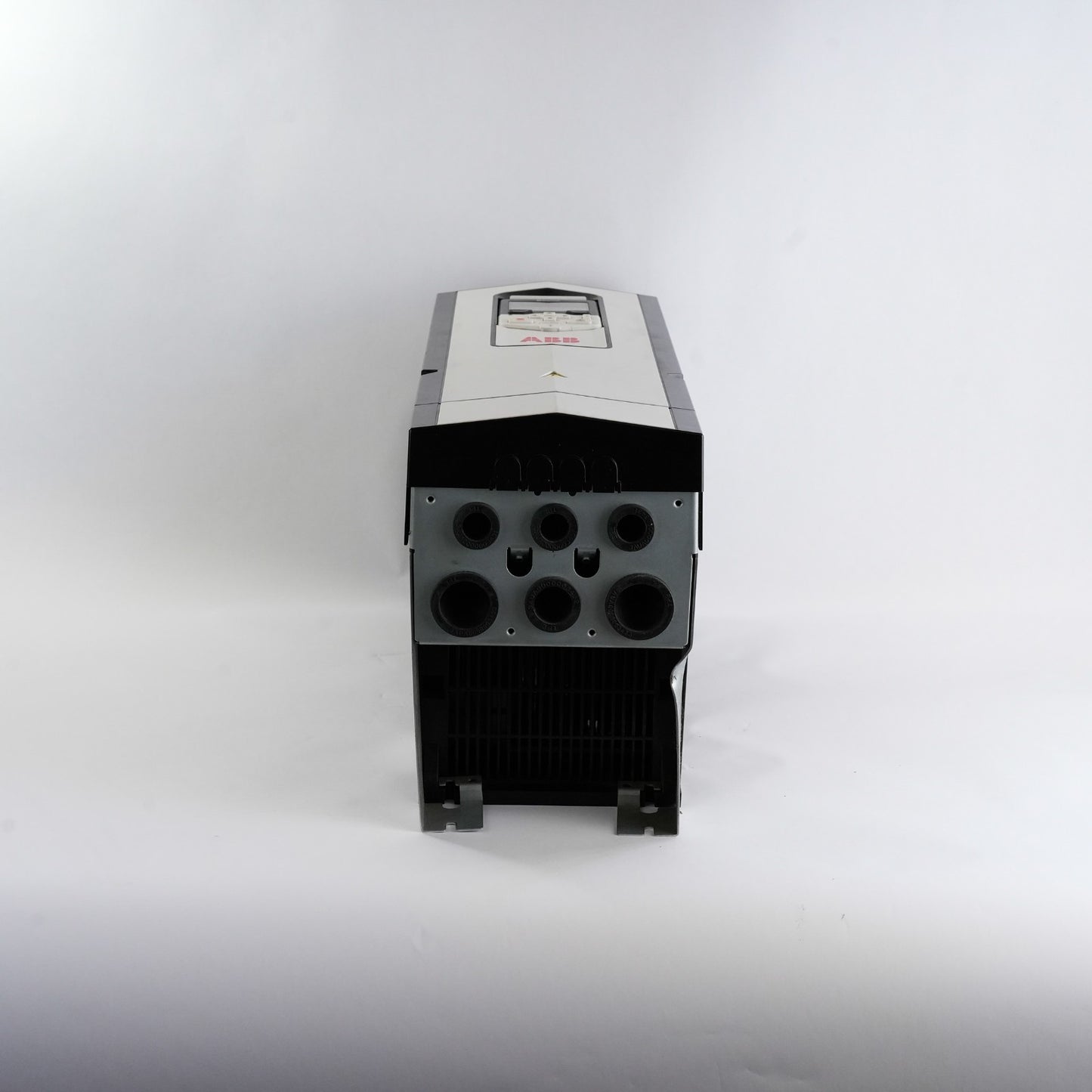 ABB ACS880-01-027A-5 3-Phase Drive 500V 27A ACS88001027A5