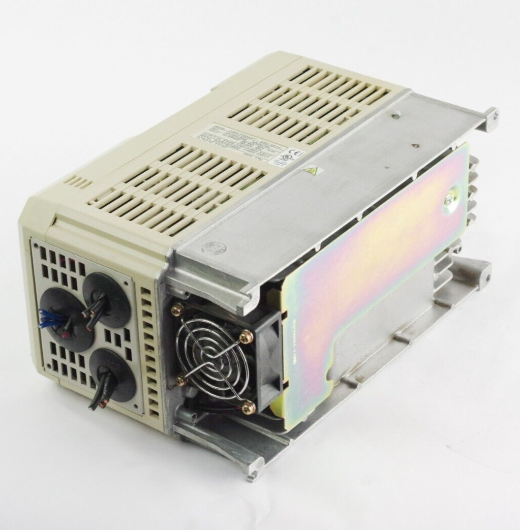 Yaskawa Electric CIMR-P5M43P7 / CIMRP5M43P7 GPD506V-B008 3 Phase Drive