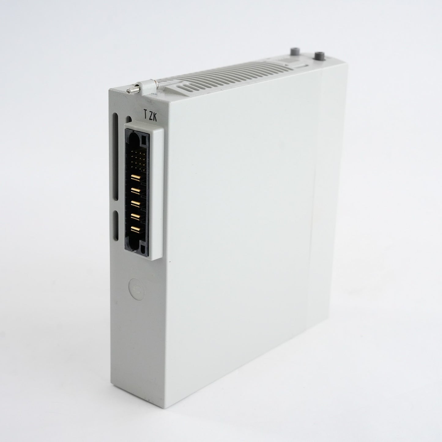 Allen Bradley 2093-AMP5 /A Kinetix 2000 230V 0.9kW 3A Servo Drive - Refurbished