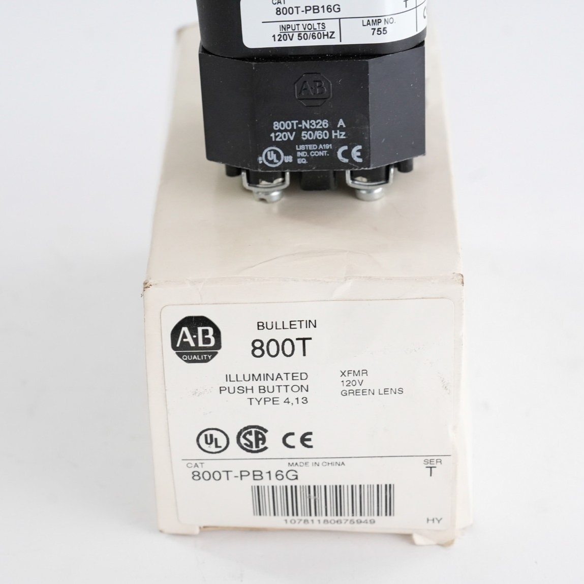 Allen Bradley 800T-PB16G /T Green Push Button 800TPB16G - Open Box
