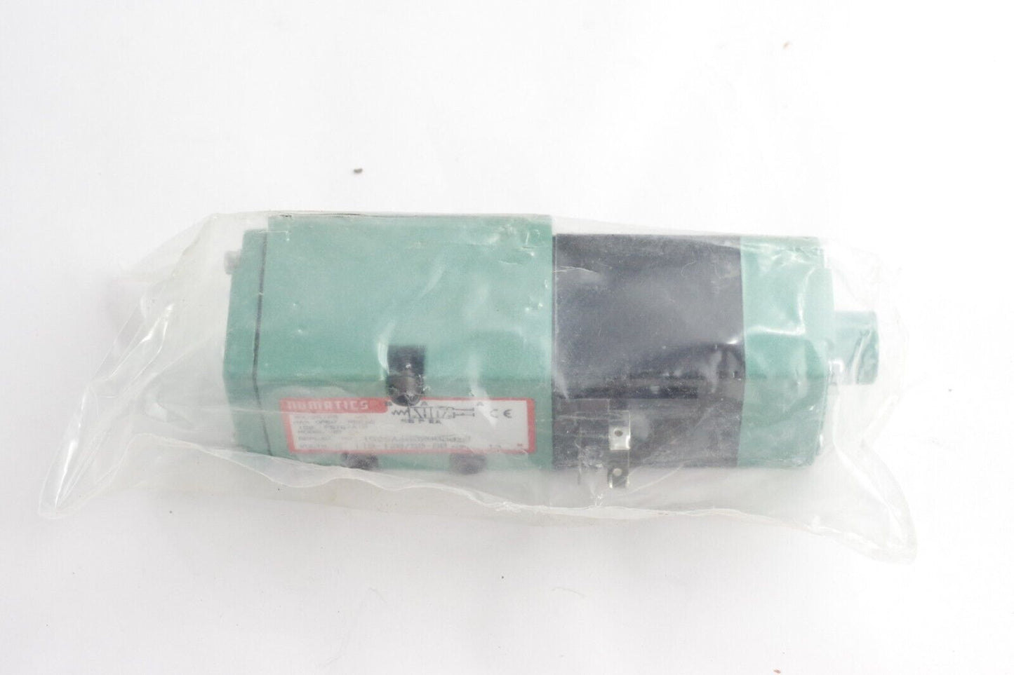 Numatics 228-694B Solenoid Valve 120V 60HZ 2 Position On Single 152SA4002000030