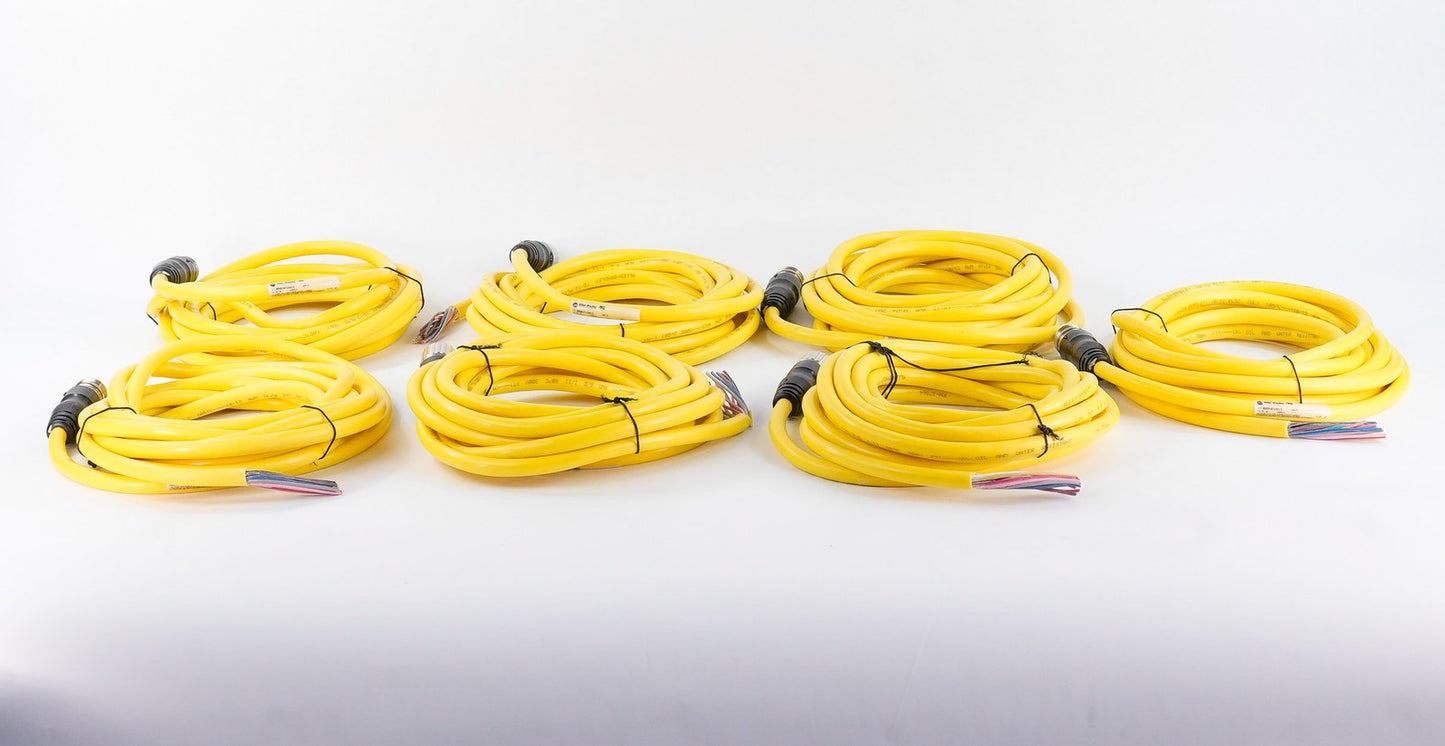 Allen Bradley 889M-M12AH-5 /C Cable 12-Pin Male Straight 889MM12AH5 30V 6A