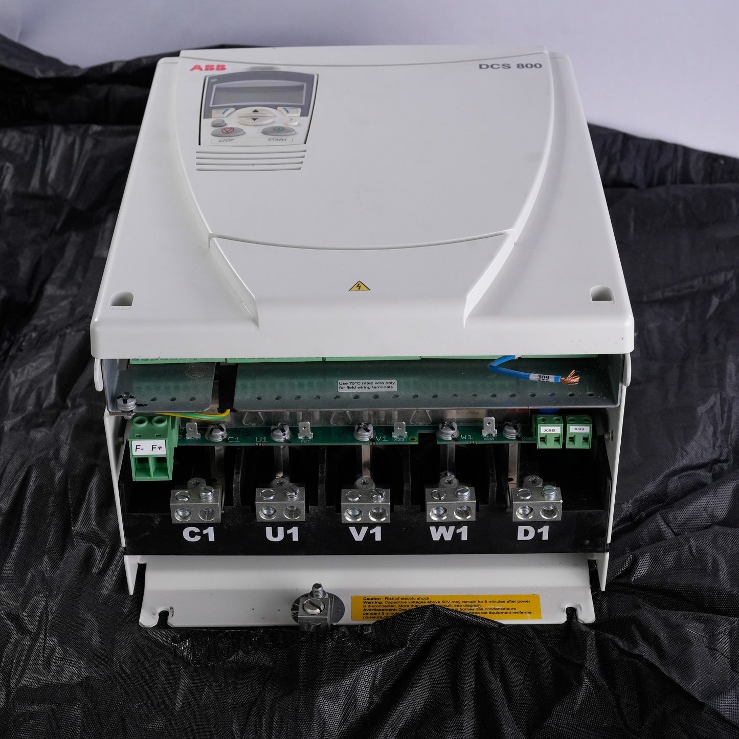 ABB DCS800-S02-0100-05-0 DC Drive / DCS800S020100050 SDCS-CON-4 20-40hp 240 480V