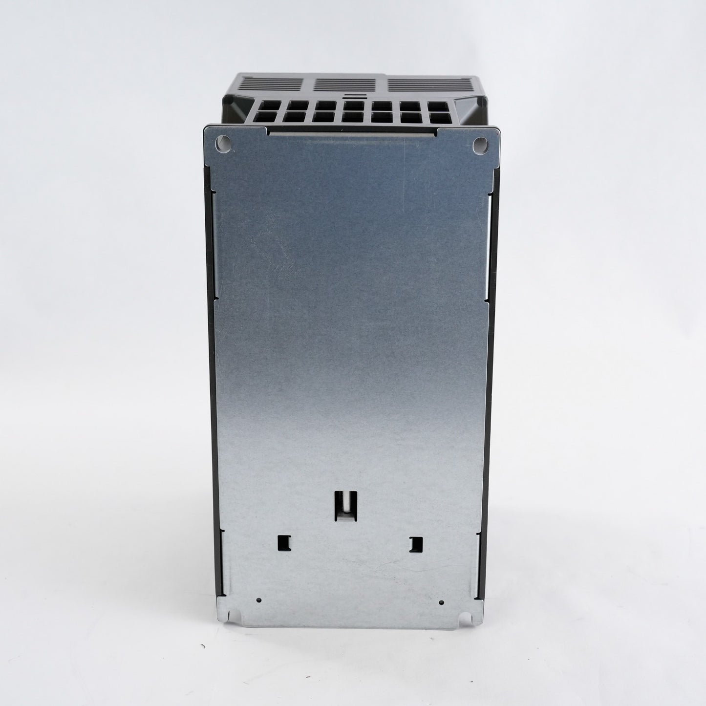 Delta ME300 VFD25AME23ANNAA 3-Phase 240V 7.5hp 30A Variable Frequency Drive