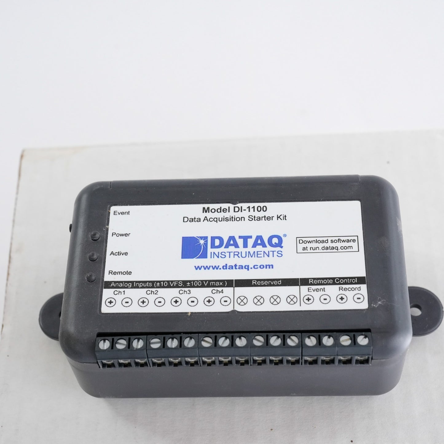 DATAQ DI-1100 / DI-1100A 4-Channel USB Data Acquisition Starter Kit - Open Box