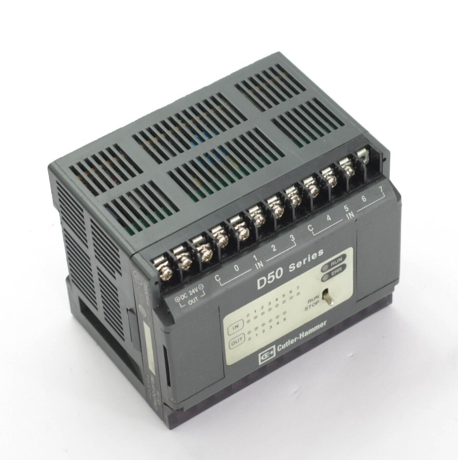 Cutler-Hammer D50CR14 Controller 115/230V Power 24VDC I/O
