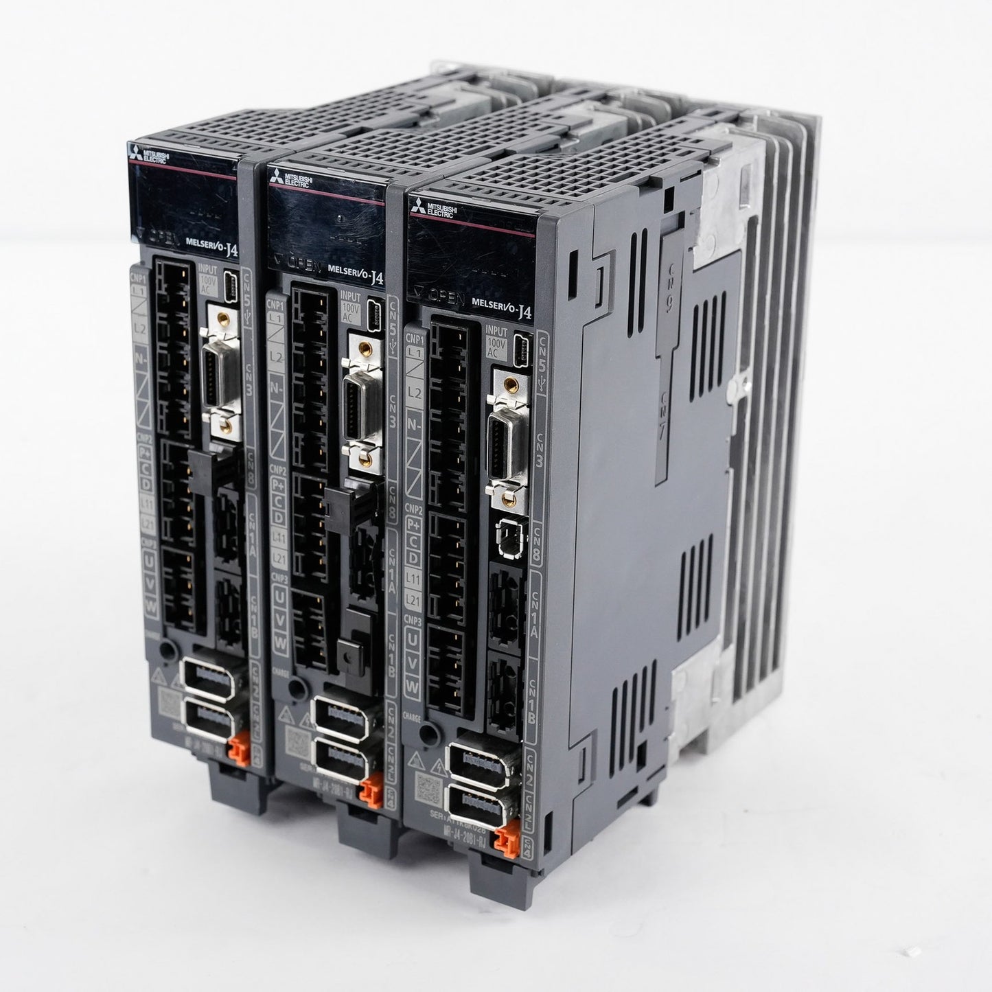 Mitsubishi Melservo-J4 MR-J4-20B1-RJ AC Servo Drive 200W MRJ420B1RJ