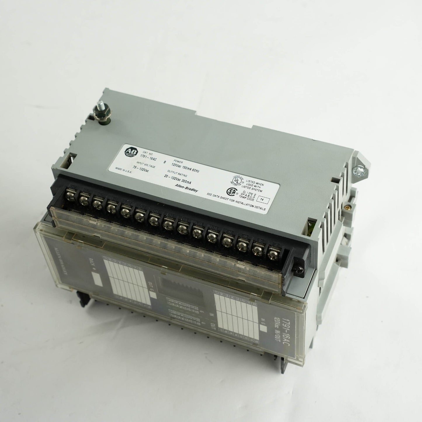 Allen Bradley 1791-16AC /B Block I/O Module 120V AC 16 Input / 16 Output