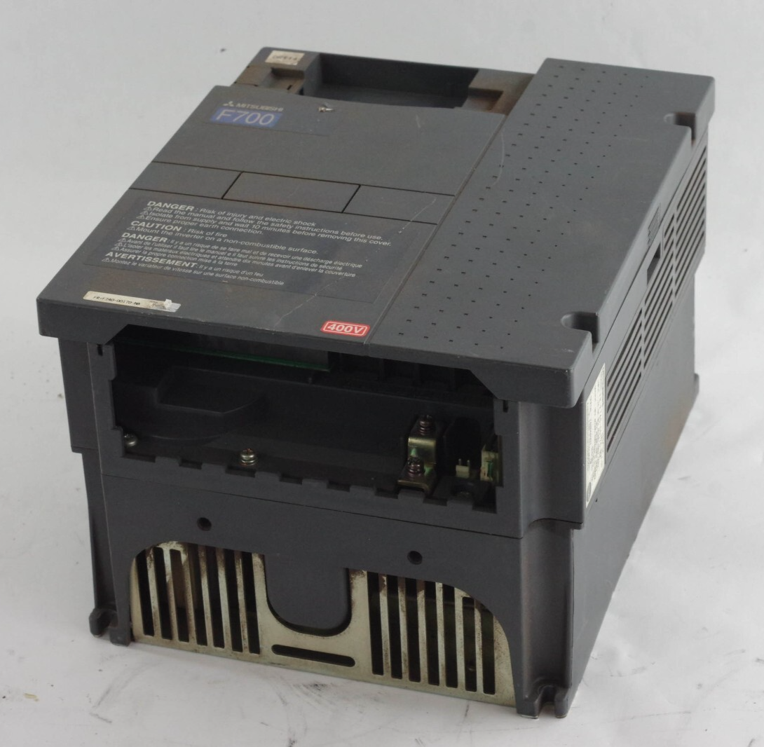 Mitsubishi FR-F740-00170-NA F700 3-Phase Inverter - For Parts