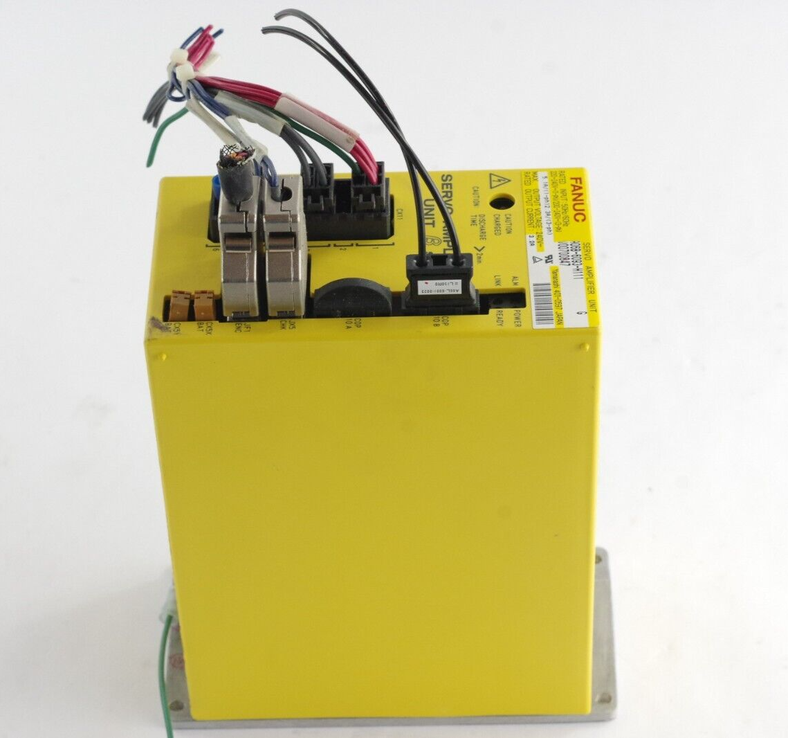 Fanuc A06B-6093-H111 Ser G Servo Amplifier Unit Output 240VAC 3.2A
