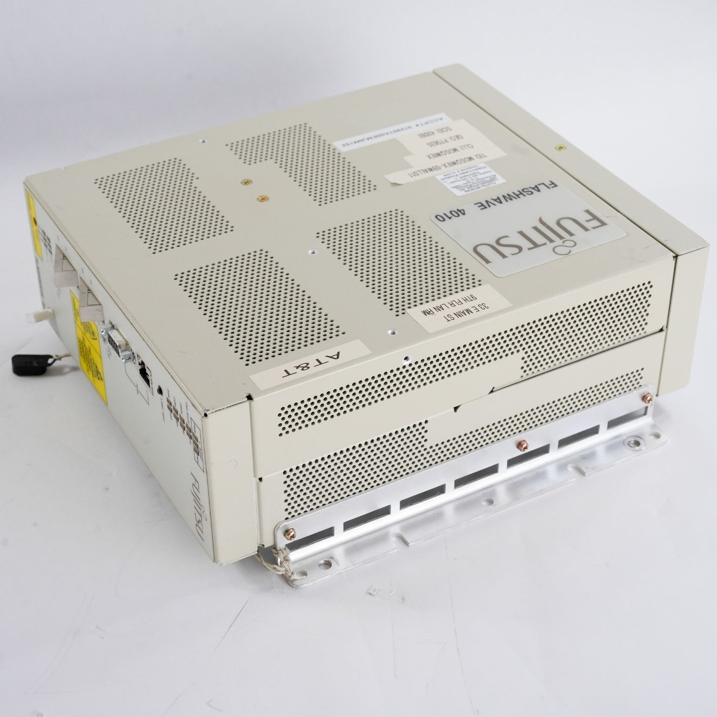 Fujitsu Flashwave 4010 Chassis REM 3DS3 20C3 P CHAS FC9688C032-I04 REV: 03A