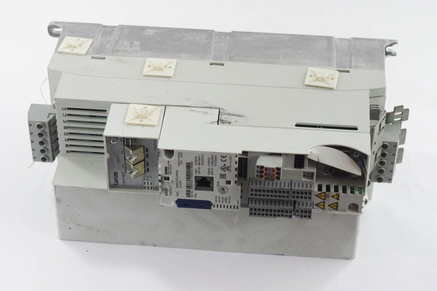 Lenze E84AVTCE1134SX0 Inverter Drive 8400 TopLine C 11.0kW - For Parts / Repair