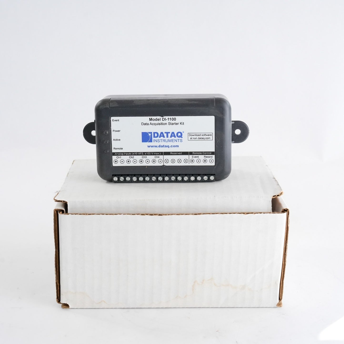 DATAQ DI-1100 / DI-1100A 4-Channel USB Data Acquisition Starter Kit - Open Box