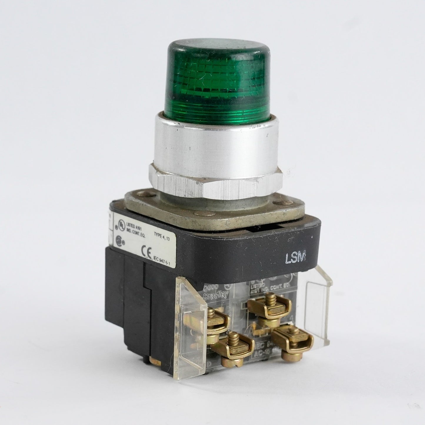 Allen Bradley 800T-PB16 /T Green Illuminated Pushbutton 800TPB16