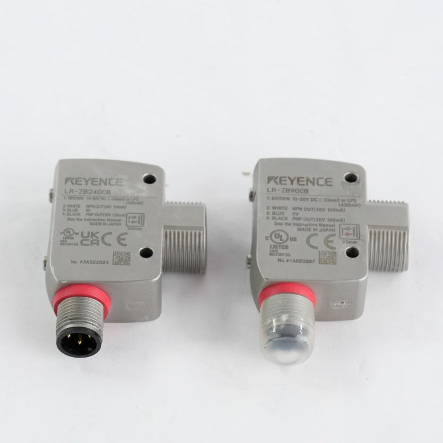 Keyence LR-ZB240CB Laser Sensor 10-30 VDC LRZB240CB