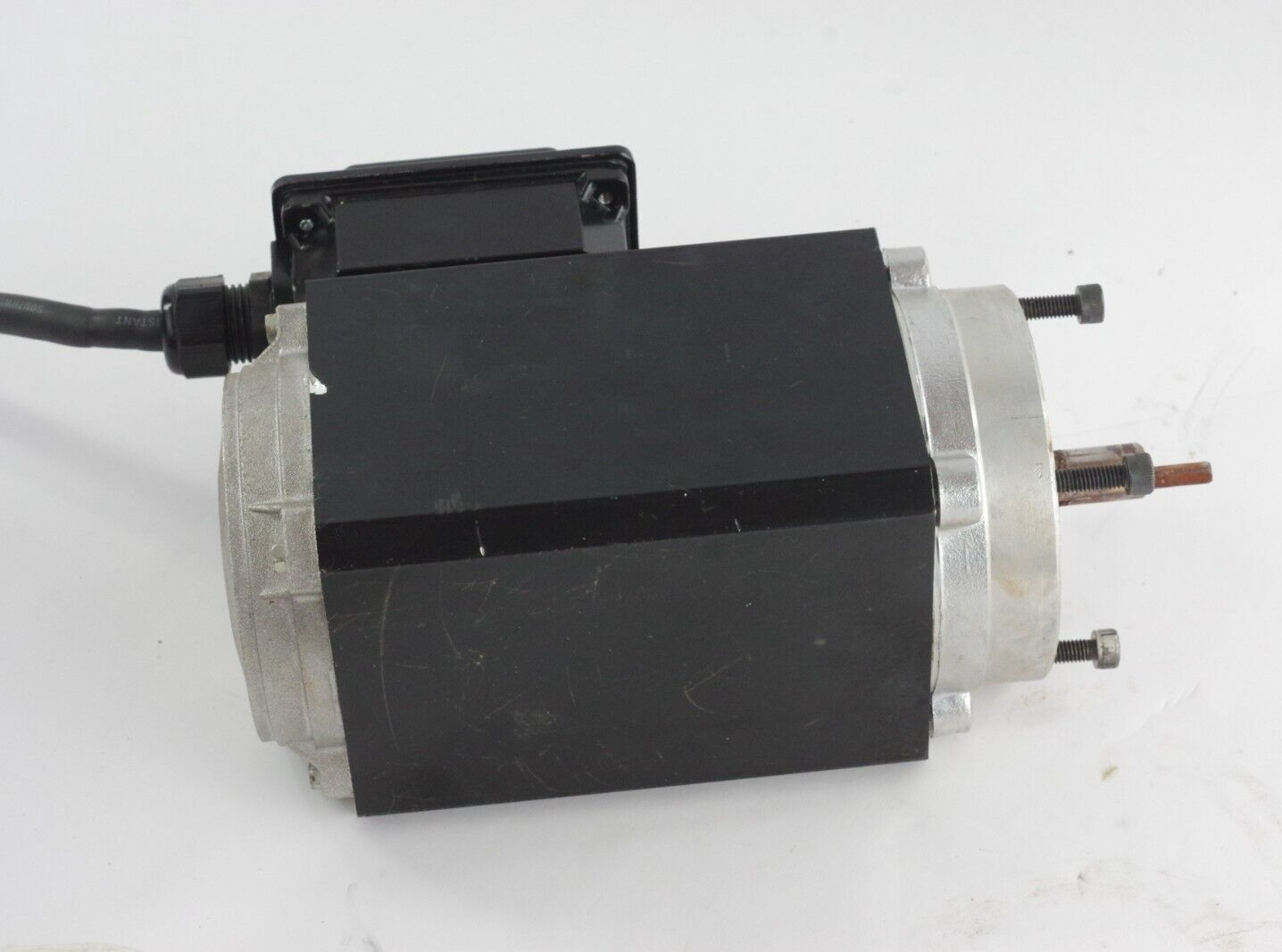 Laipple / KEB M63P4 3-Phase Motor 04.KD.301-003U Type B14