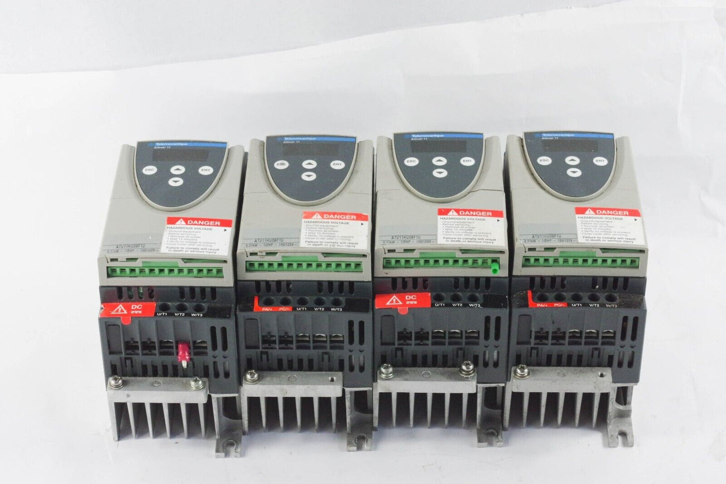 Telemecanique Altivar 11 ATV11HU09F1U Variable Speed Drive / ATV 1HU09F1U