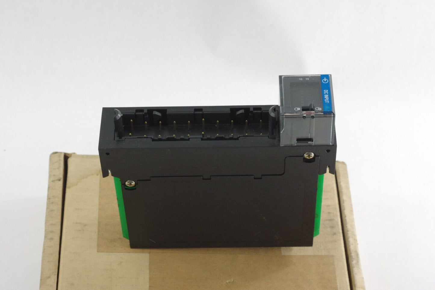 Allen Bradley 1756-IV16 Ser A C01 F/W Rev 3.2 16Point DC Input Module - Open Box