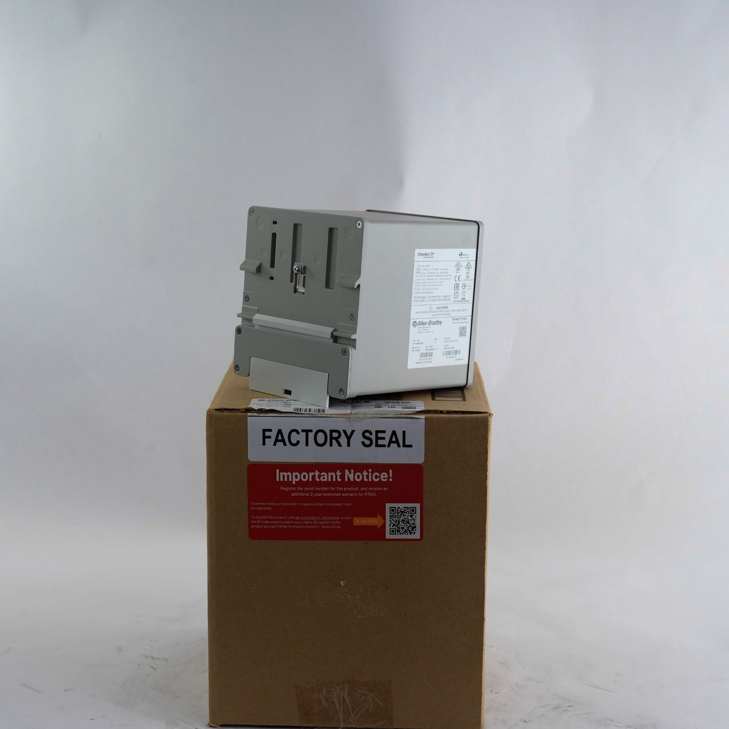 Allen Bradley 1783-BMS20CL /A Stratix 5700 Managed Switch - Open Box